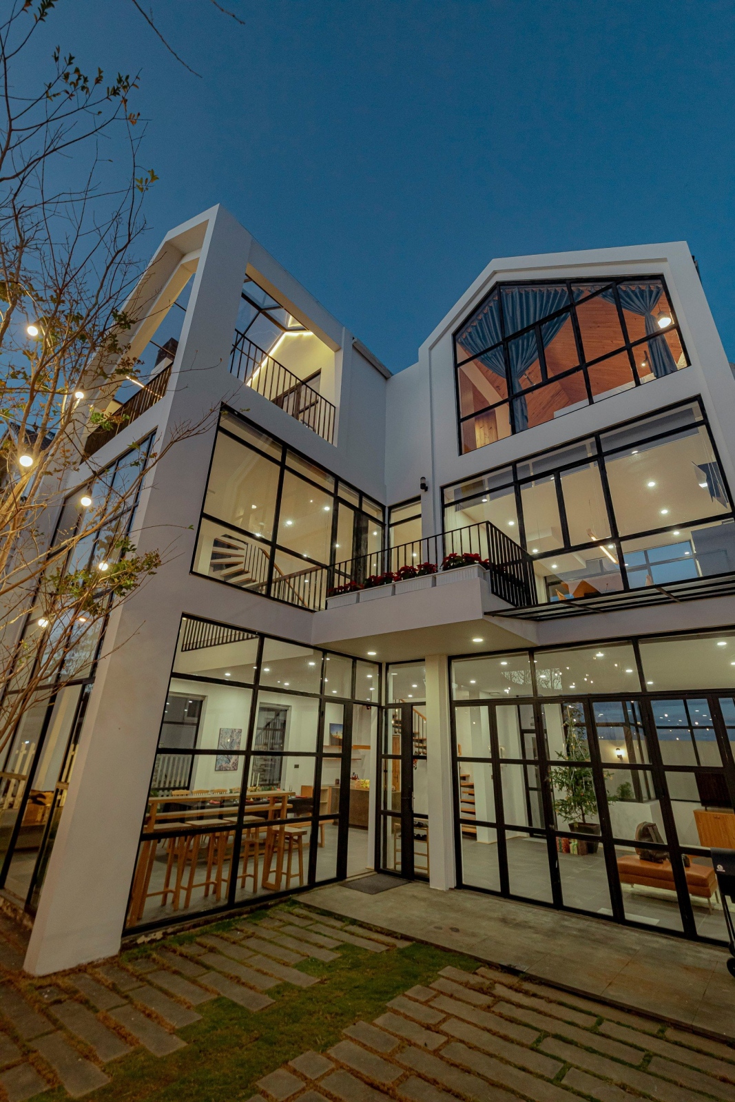 View 1